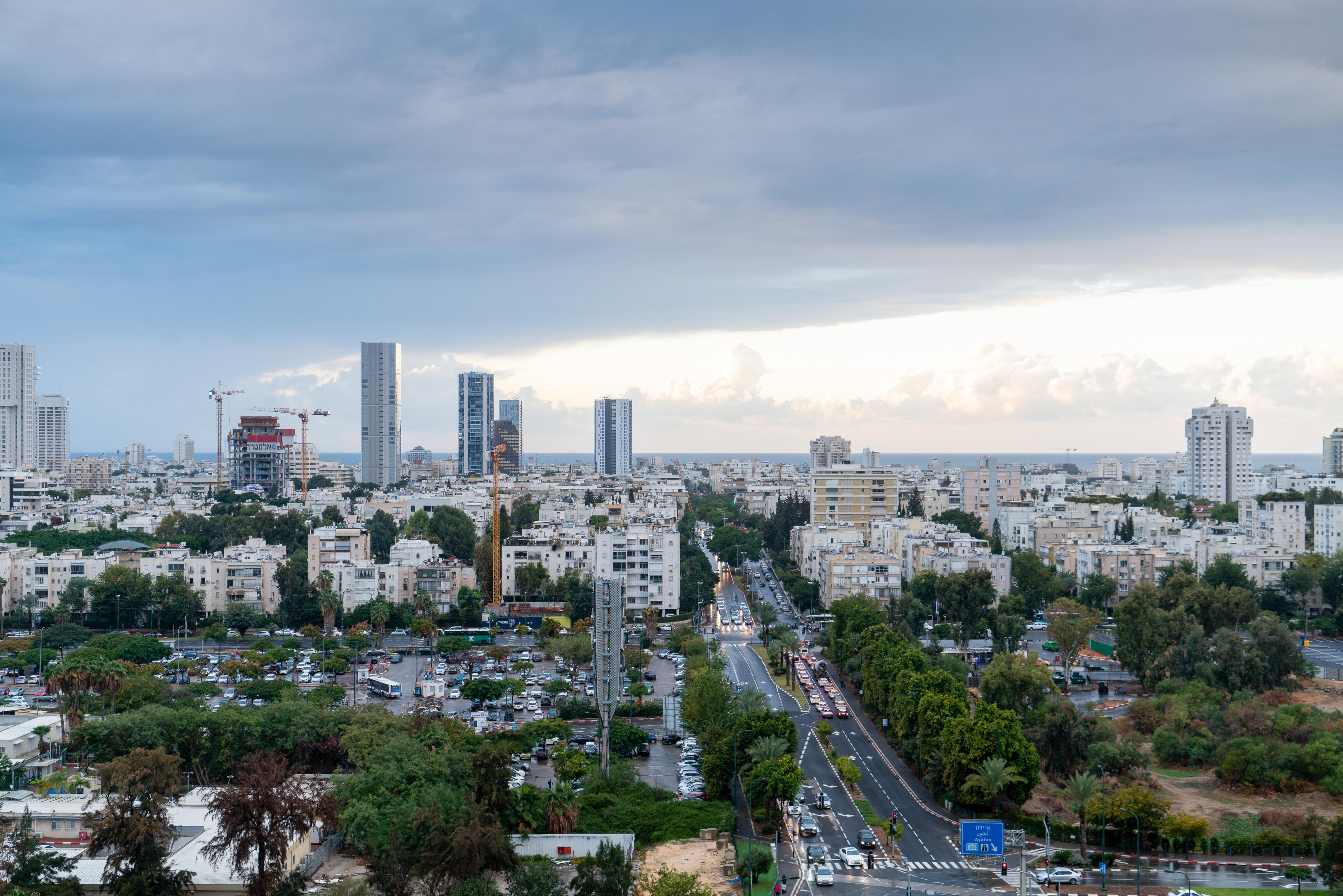 Leonardo City Tower Hotel Tel Aviv Giv'atayim Bagian luar foto View of Giv'at Shmuel